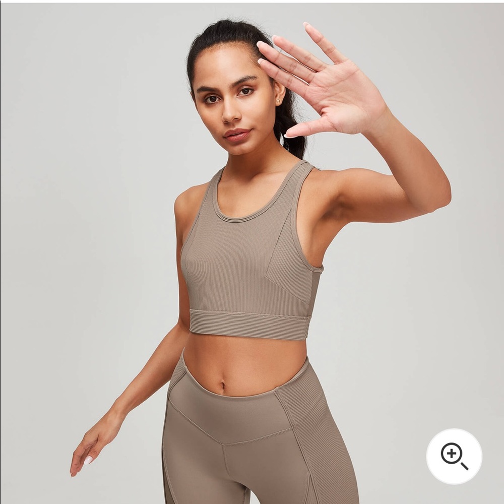 MyProtein Sports Bra - Taupe